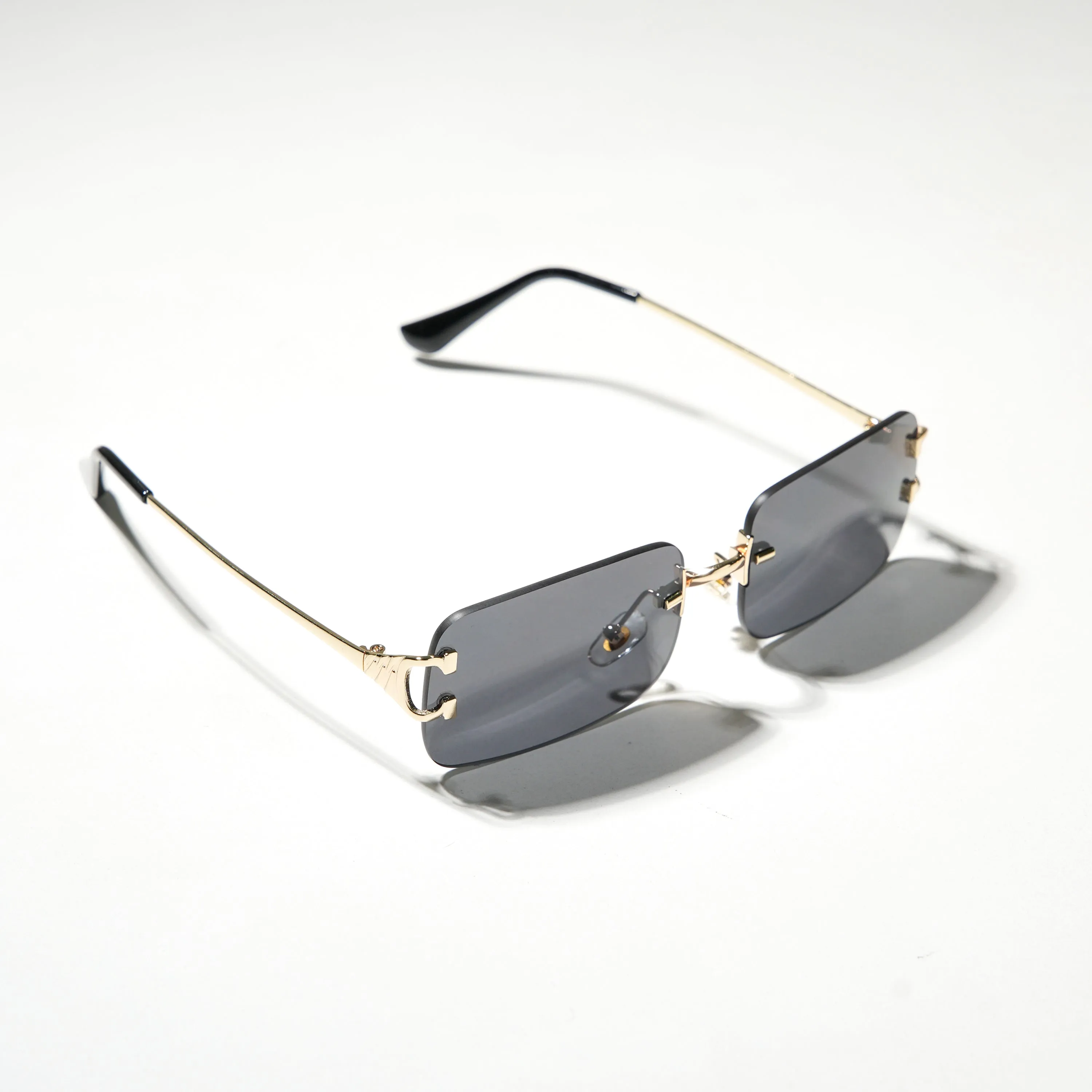 Chokore Rimless Rectangular Sunglasses with Metal Temple (Gray)