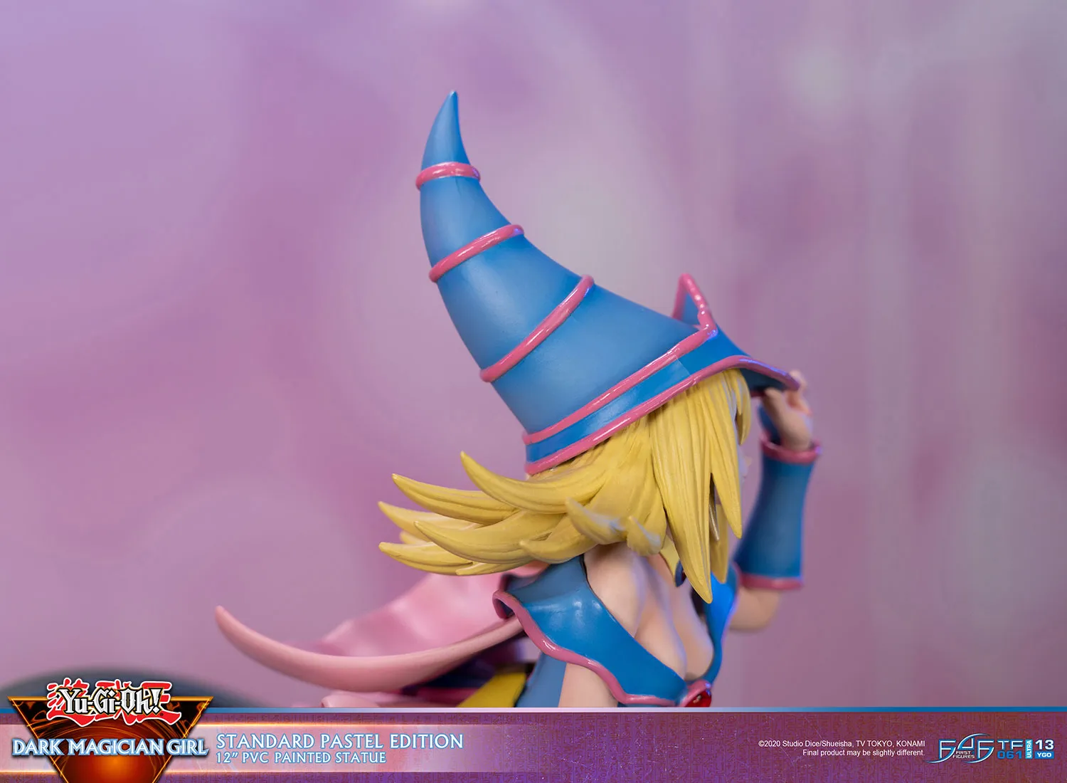 Dark Magician Girl (Standard Pastel Edition) Complete Figure