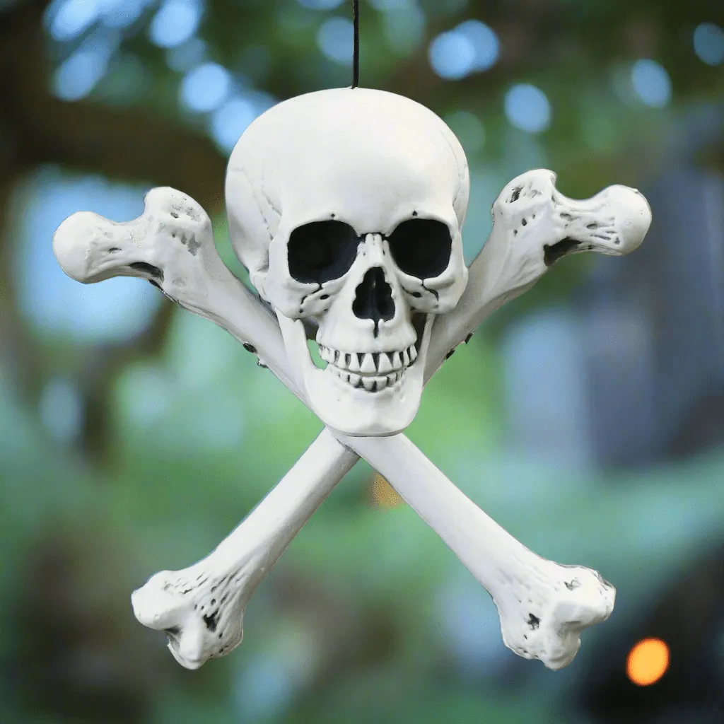 Hanging Skull & Crossbones Halloween Party Prop Decoration 42cm