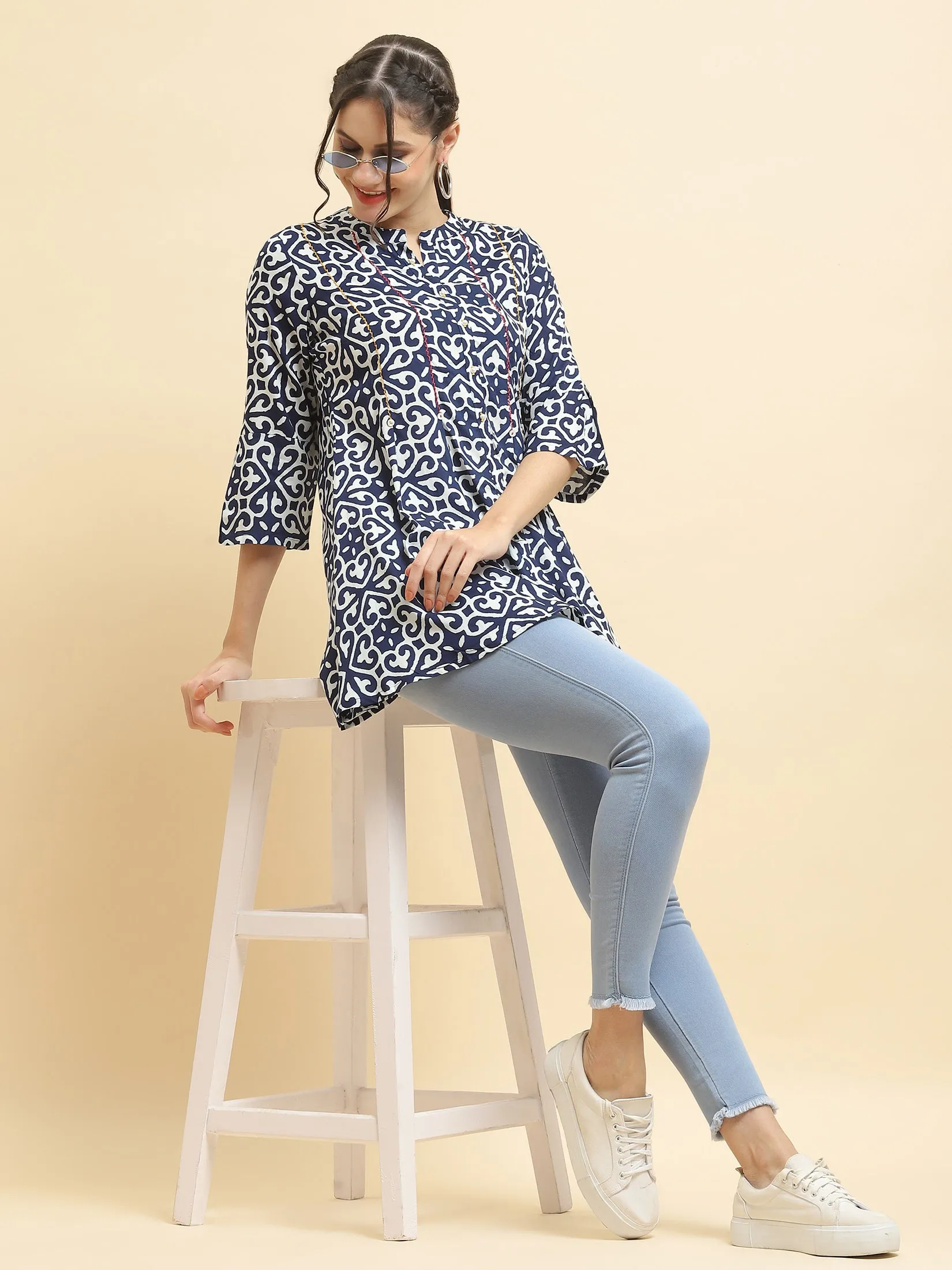 Women Liva Rayon Navy Blue Geometric Print Tunic